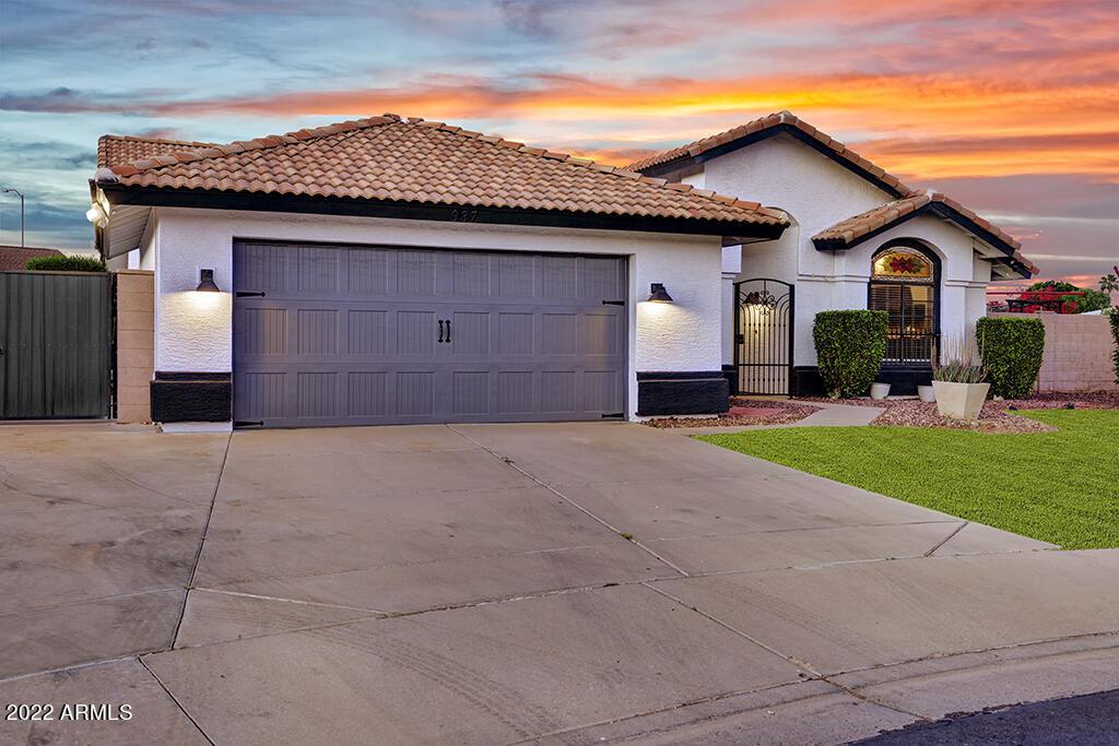 937 S 53rd Cir., Mesa, AZ 85206