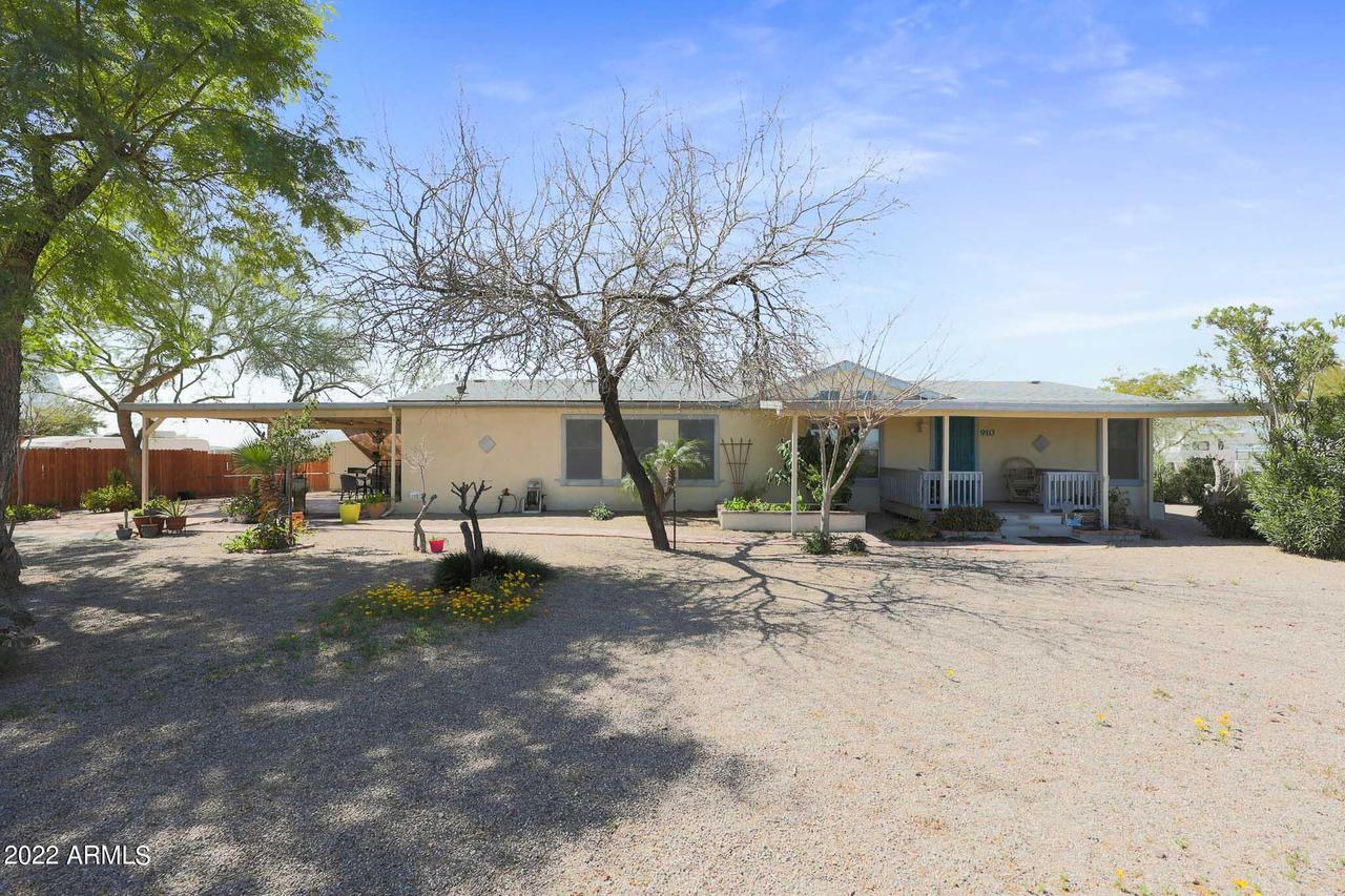 910 N 343rd Ave., Tonopah, AZ 85354