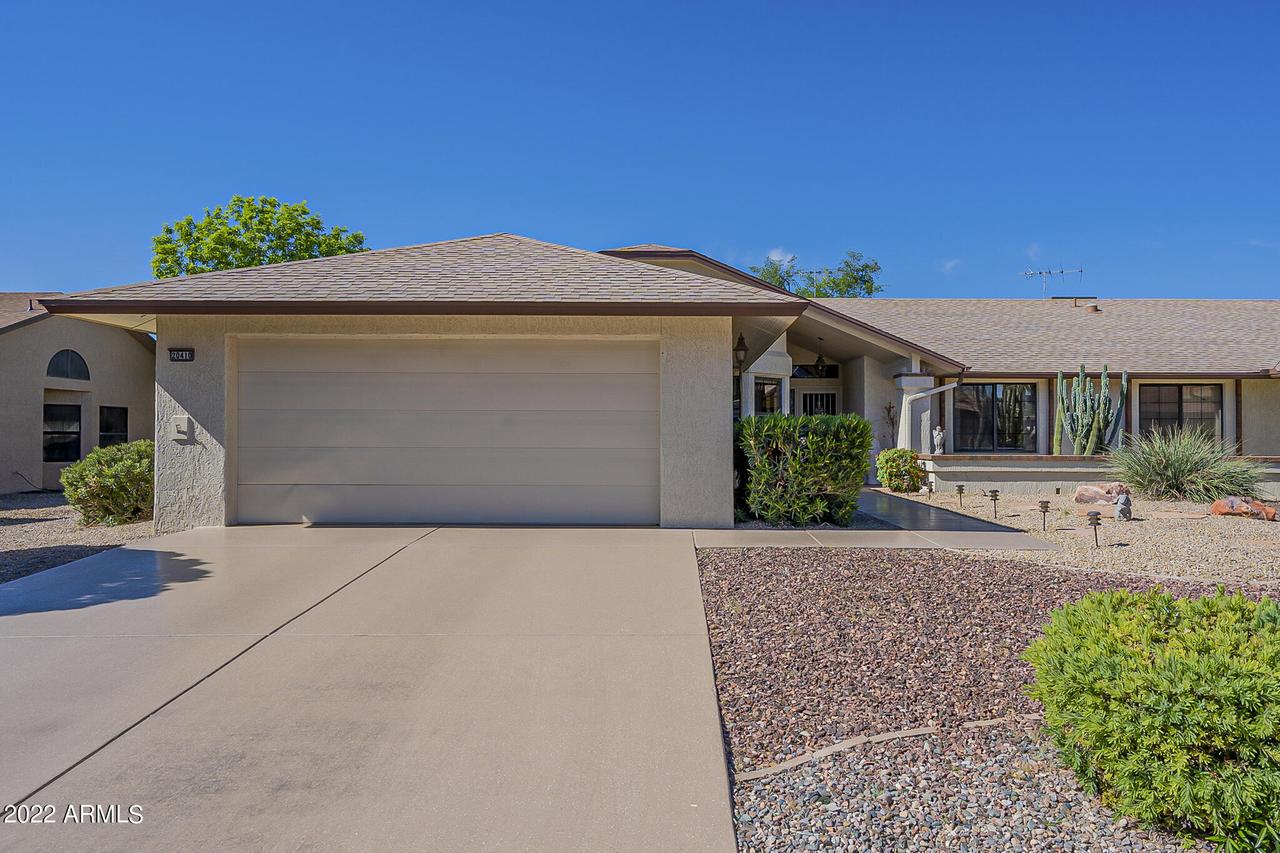 20410 N Spring Meadow Dr., Sun City West, AZ 85375