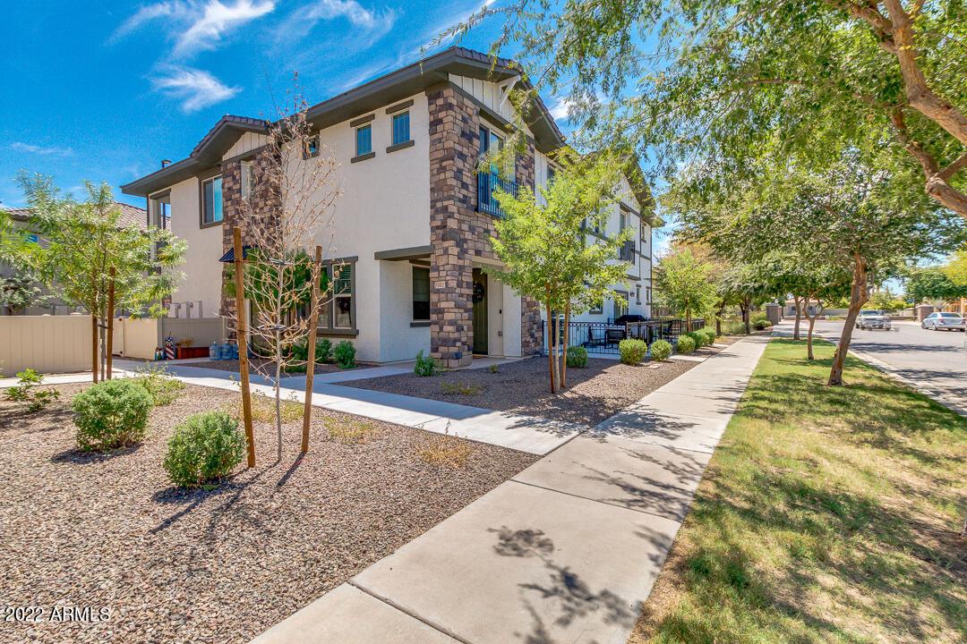 1814 E Bridgeport Pkwy. #102, Gilbert, AZ 85295