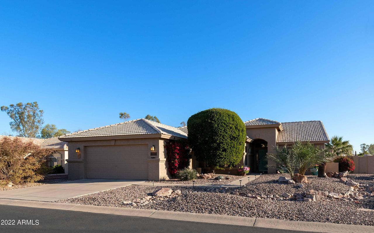 9022 E Copper Dr., Sun Lakes, AZ 85248
