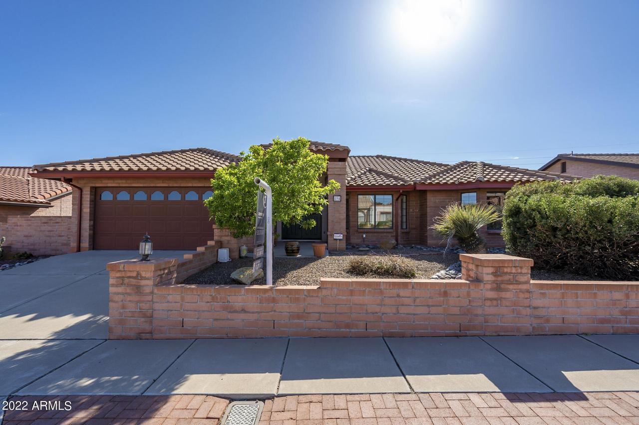 894 N Dusenburg Ave., Tucson, AZ 85748