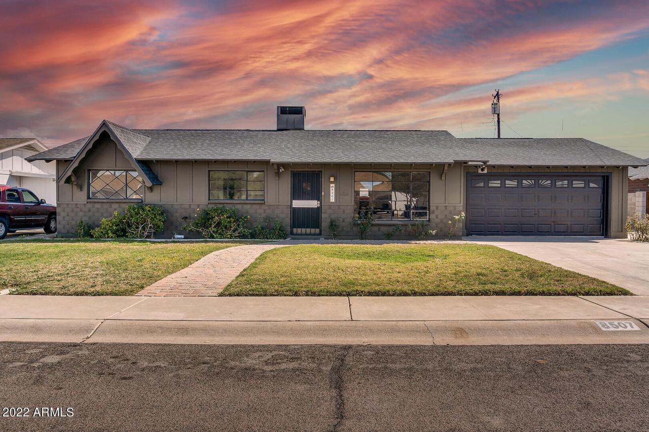 8507 E Sheridan St., Scottsdale, AZ 85257