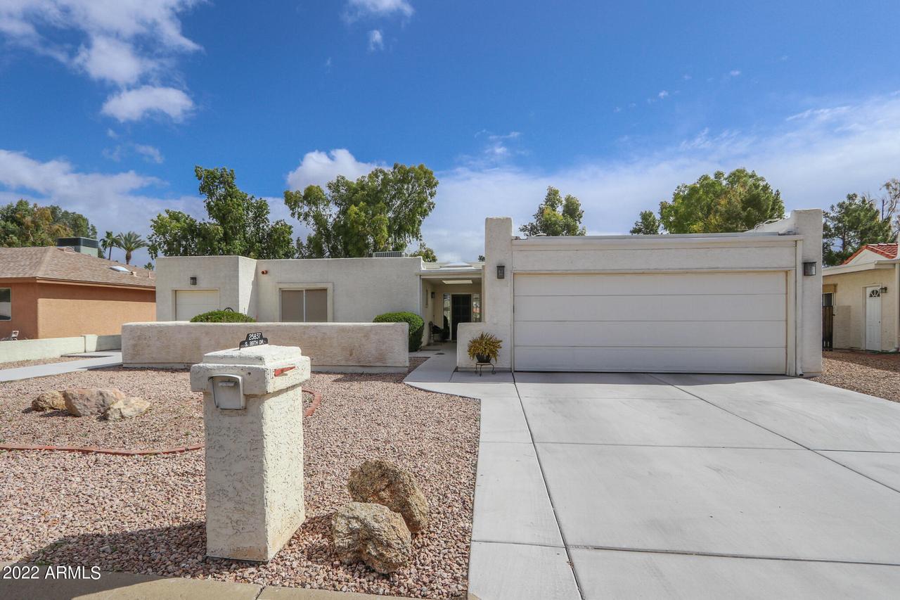 25837 S 99th Dr., Sun Lakes, AZ 85248