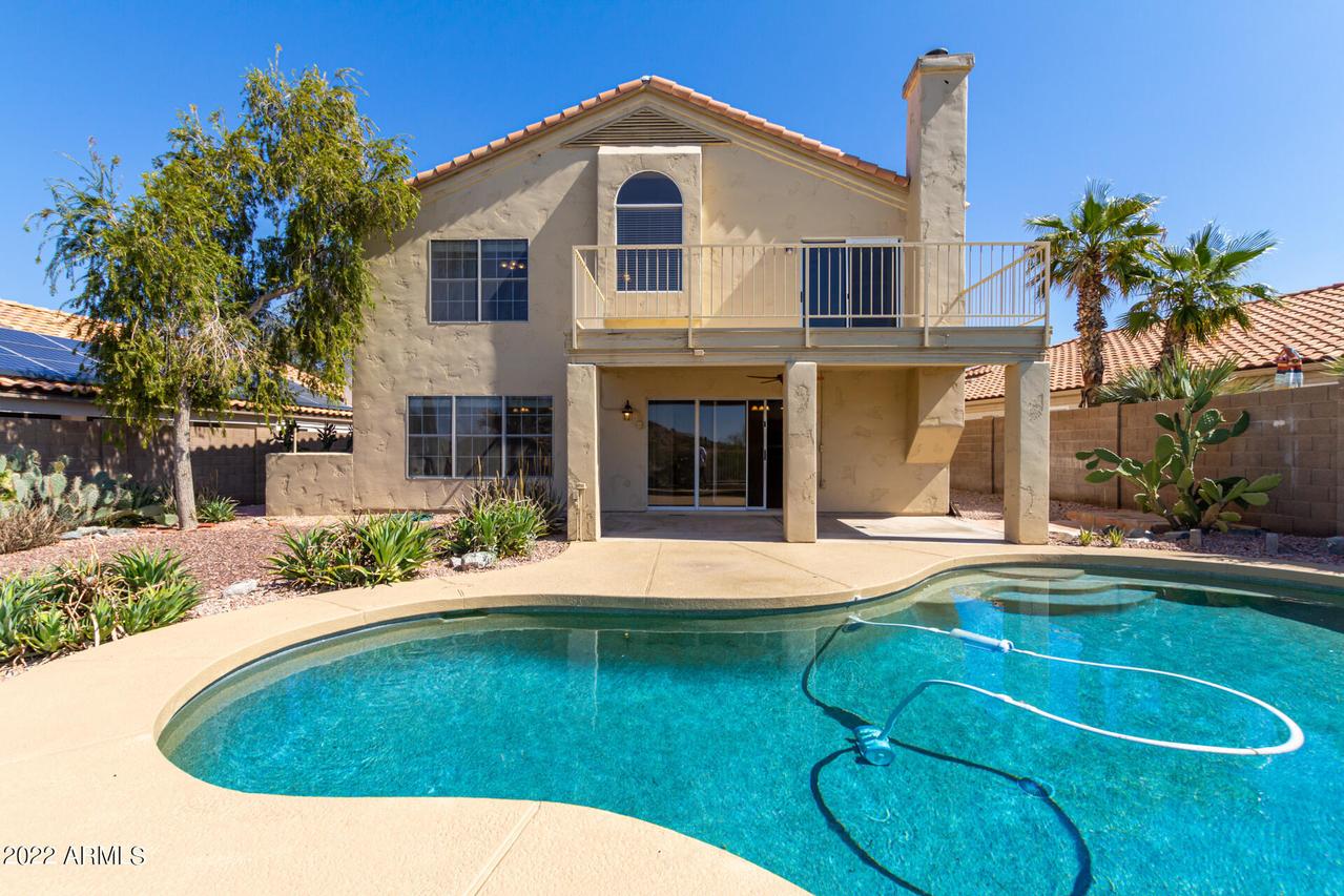 10230 S Hopi Ln., Goodyear, AZ 85338