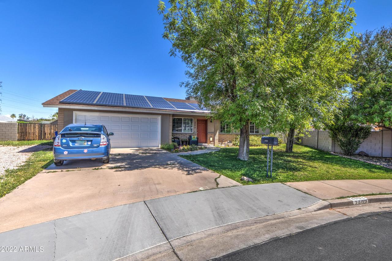 2902 E Caballero St., Mesa, AZ 85213