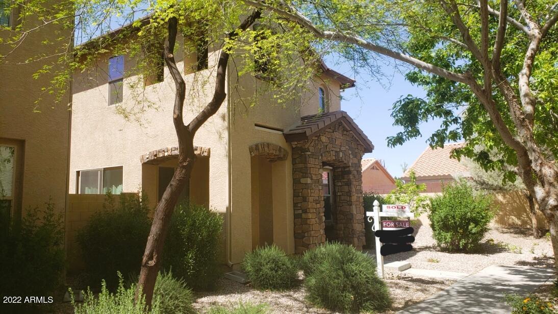 9210 W Meadow Dr., Peoria, AZ 85382