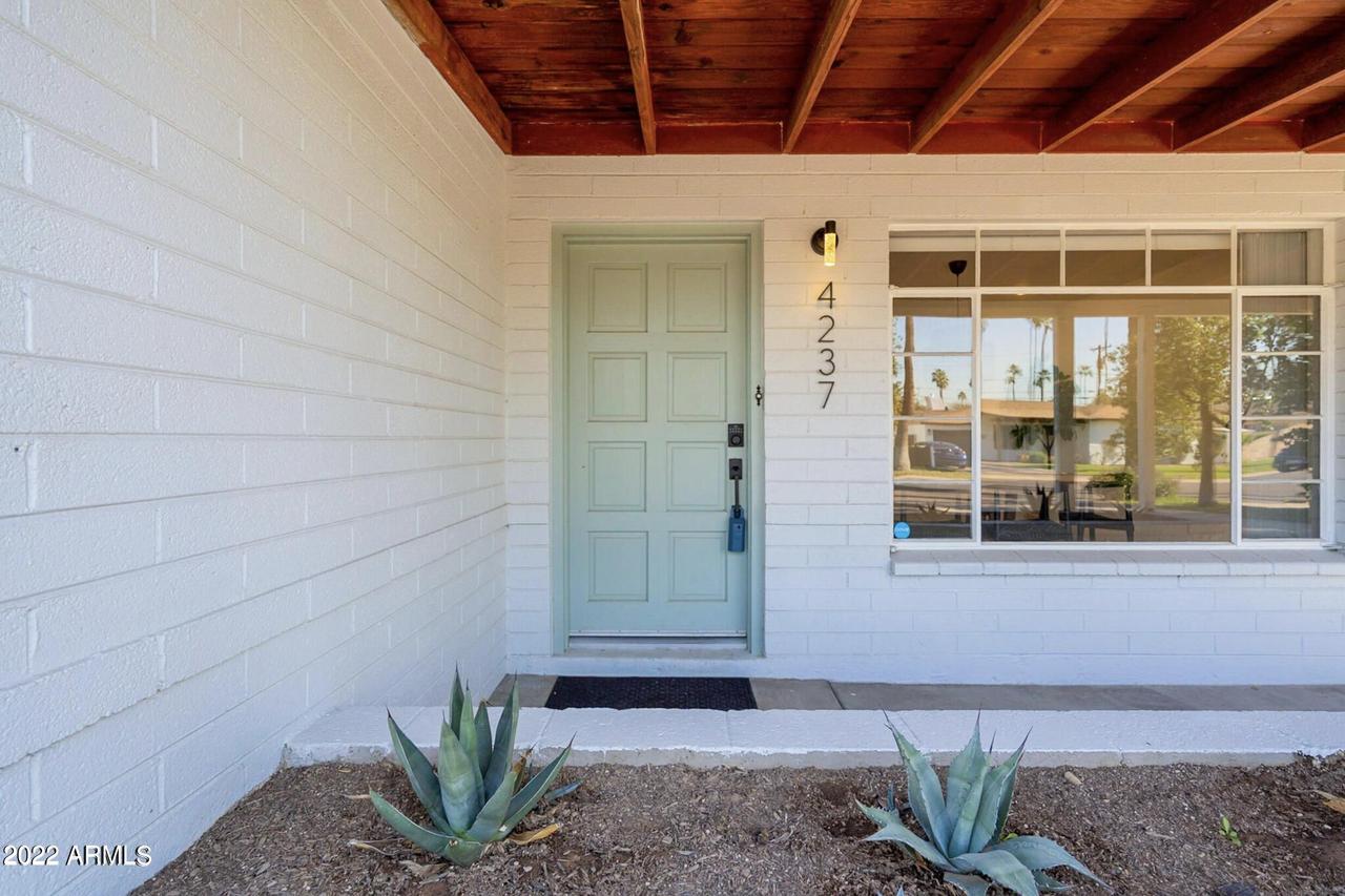 4237 N 35th Pl., Phoenix, AZ 85018