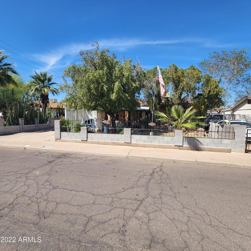 1342 W 11th St., Tempe, AZ 85281