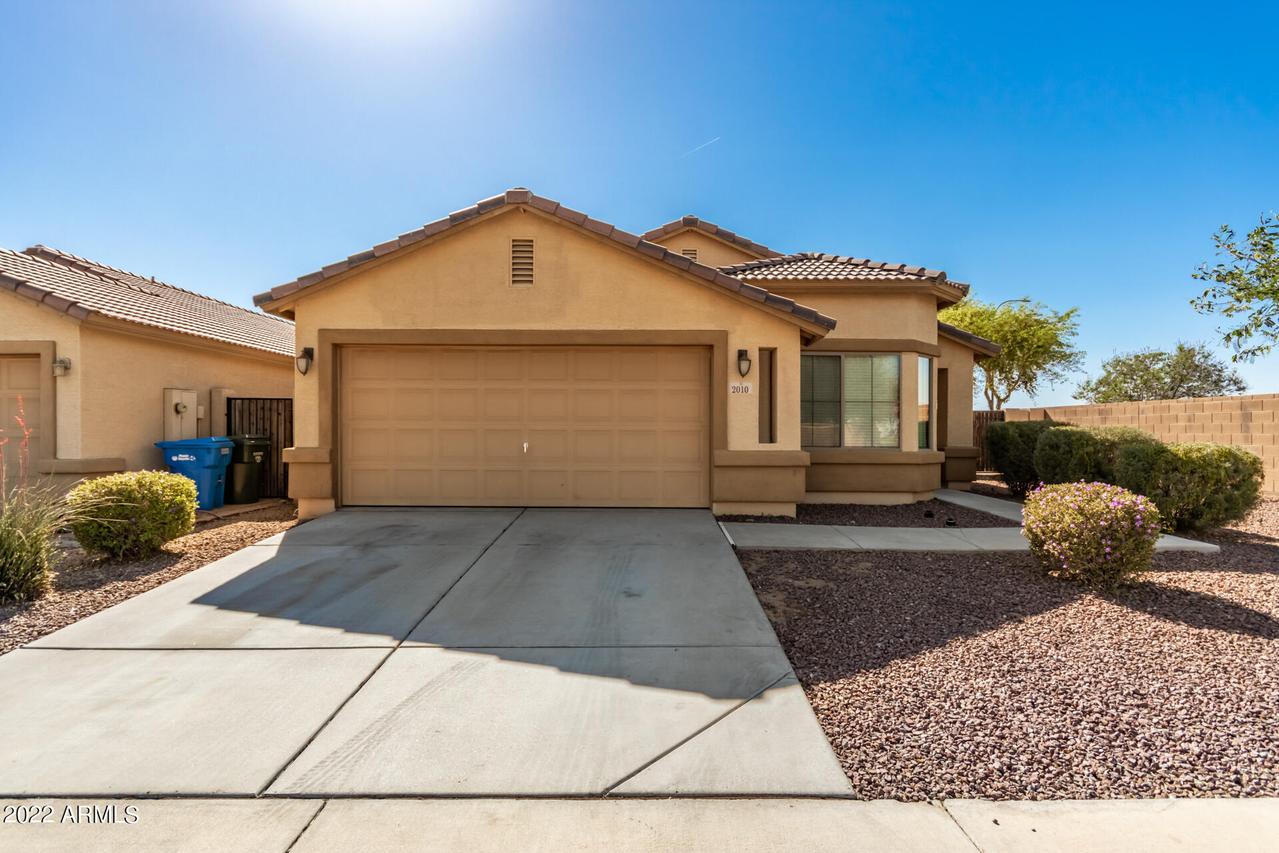 2010 S 100th Ln., Tolleson, AZ 85353