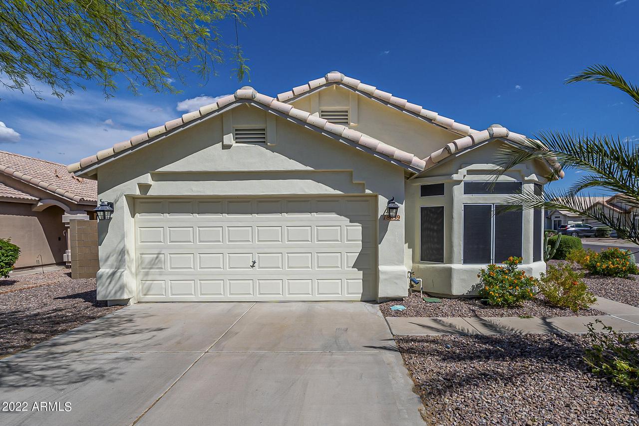 18639 N 2nd Ave., Phoenix, AZ 85027
