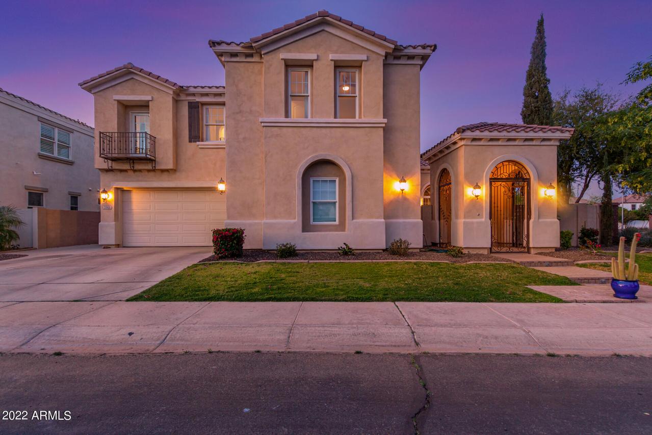 2068 E Hackberry Pl., Chandler, AZ 85286