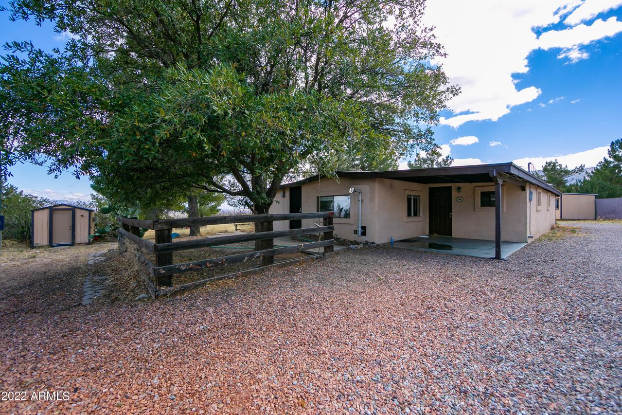 7949 S Blacktail Pl., Hereford, AZ 85615