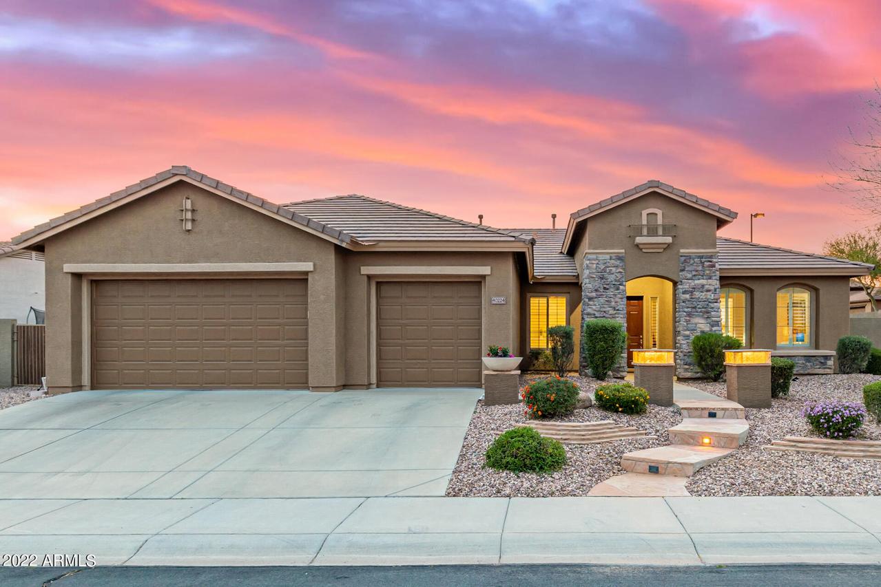 40224 N Hickok Tr., Phoenix, AZ 85086