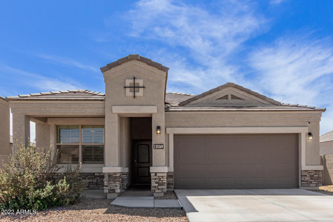25569 W Desert Dr., Buckeye, AZ 85326
