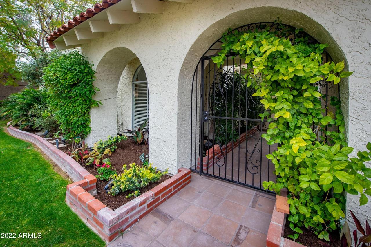 7201 E Solano Dr., Scottsdale, AZ 85250