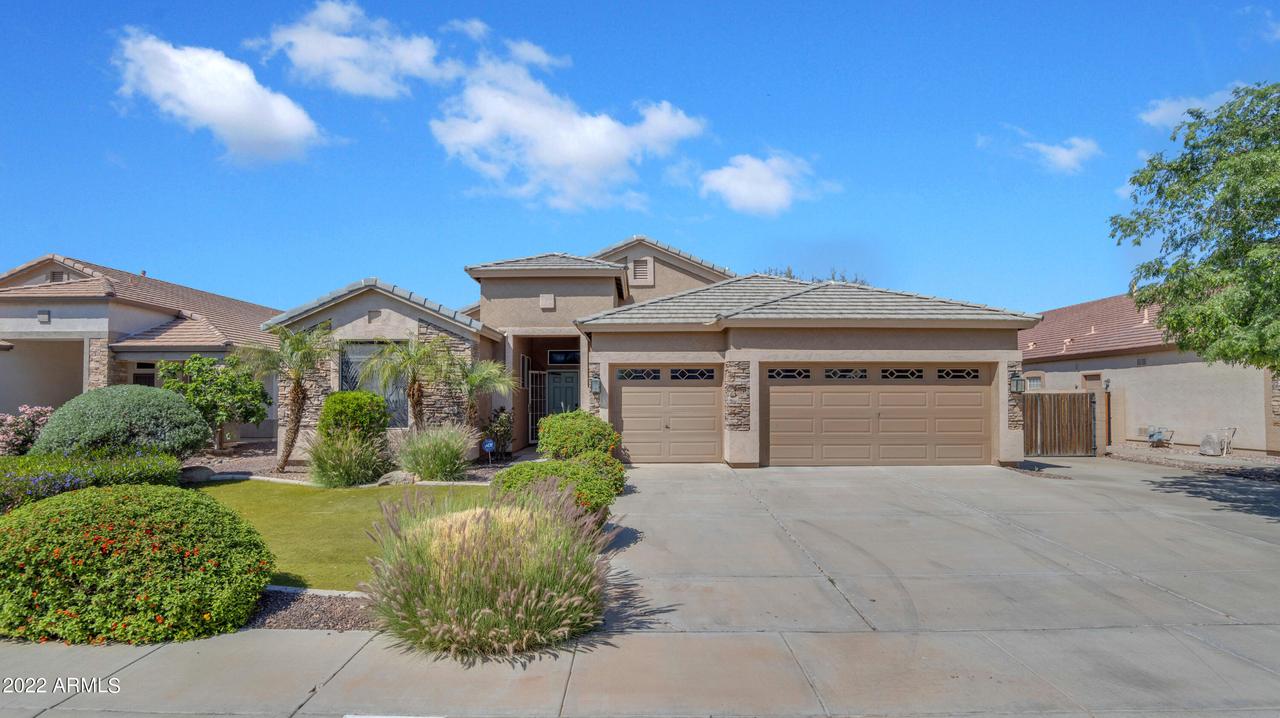 3368 E Clark Dr., Gilbert, AZ 85297