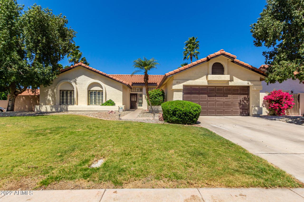 2302 E Huron Ct., Gilbert, AZ 85234