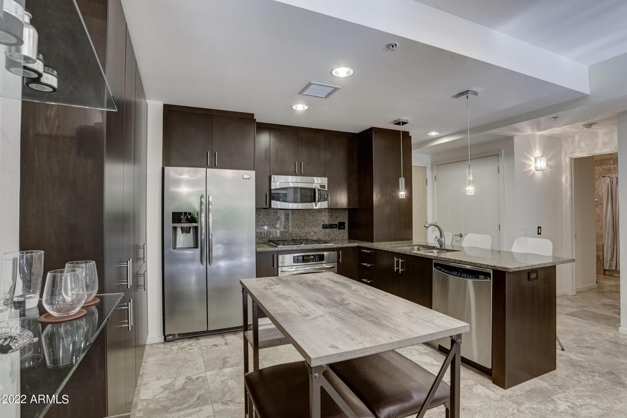 7121 E Rancho Vista Dr. #1003, Scottsdale, AZ 85251