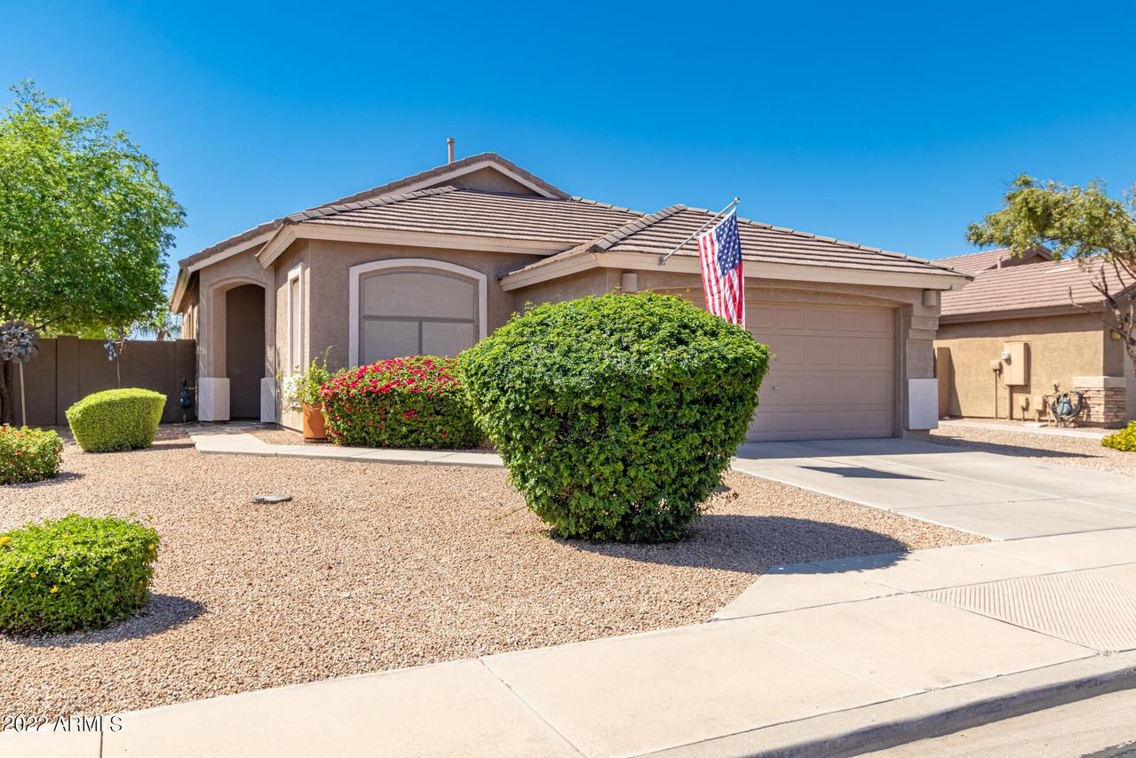 8713 E Obispo Ave., Mesa, AZ 85212