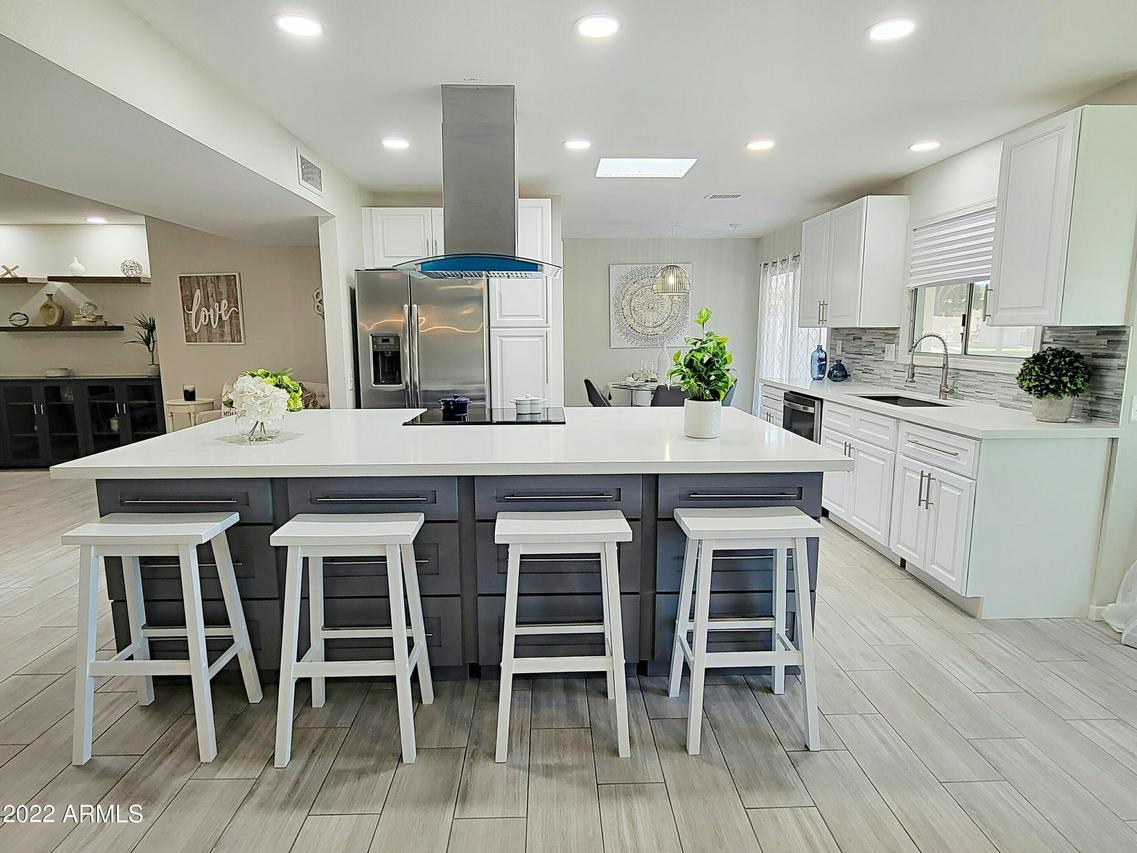 17680 N Del Webb Blvd., Sun City, AZ 85373