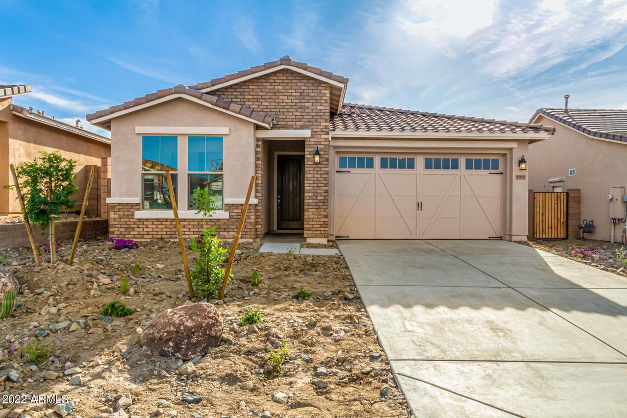 9058 S 167th Ave., Goodyear, AZ 85338