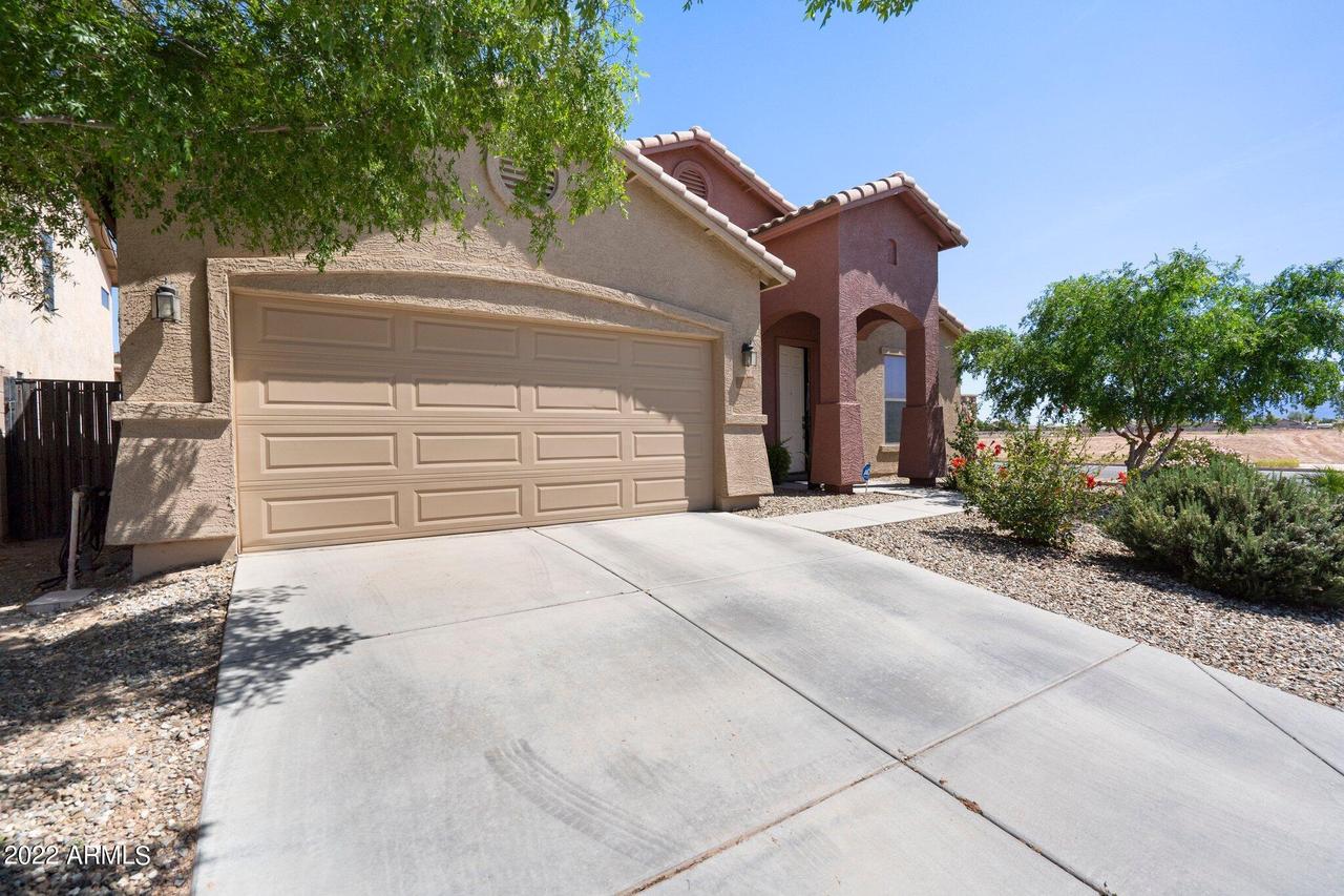 3919 S 101 Dr., Tolleson, AZ 85353