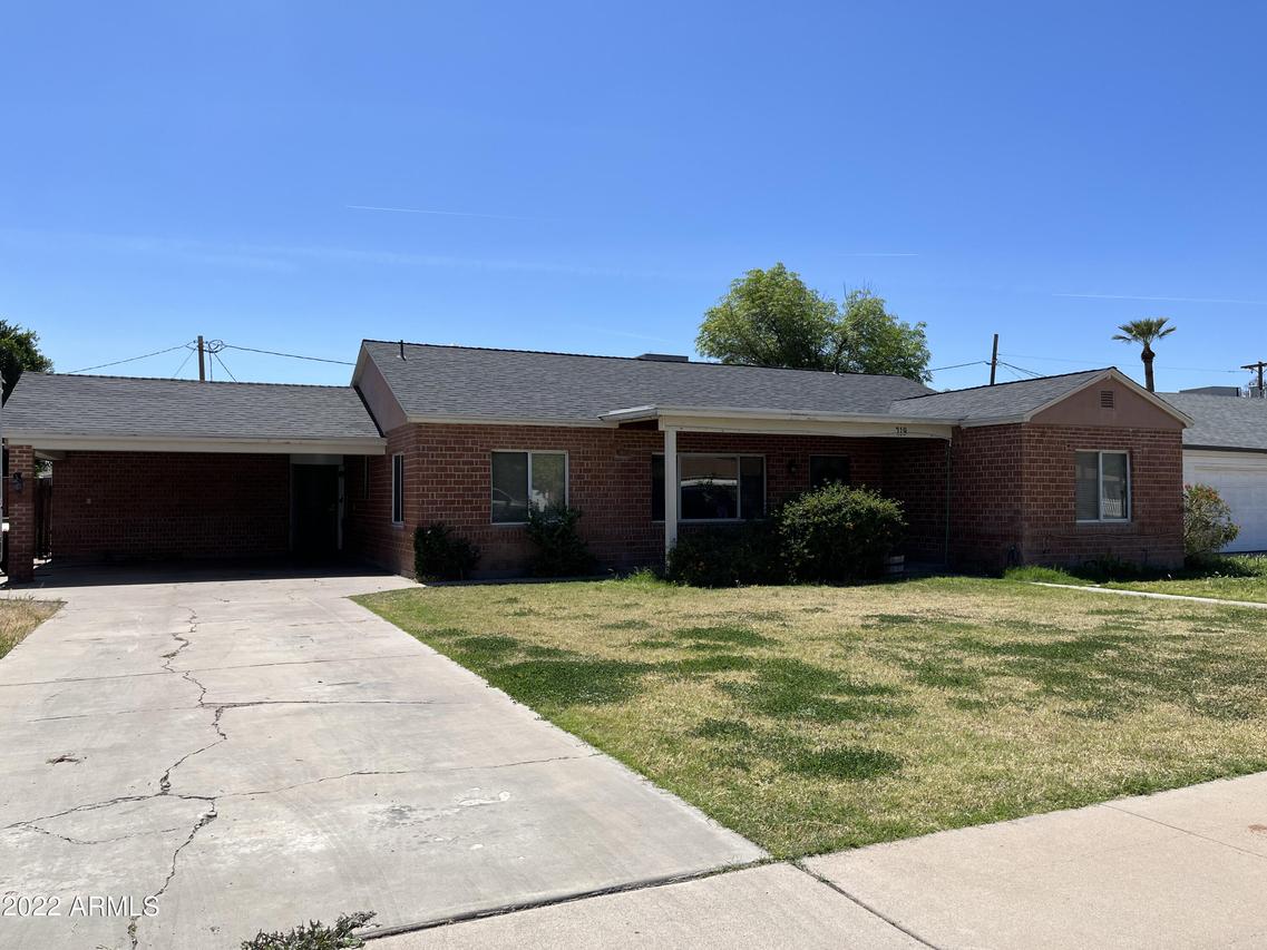 719 E Pepper Pl., Mesa, AZ 85203