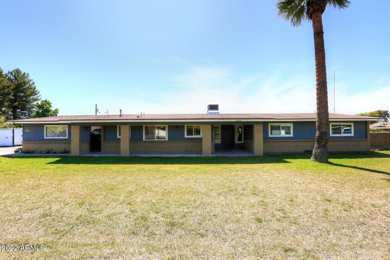 1633 E Indigo St., Mesa, AZ 85203