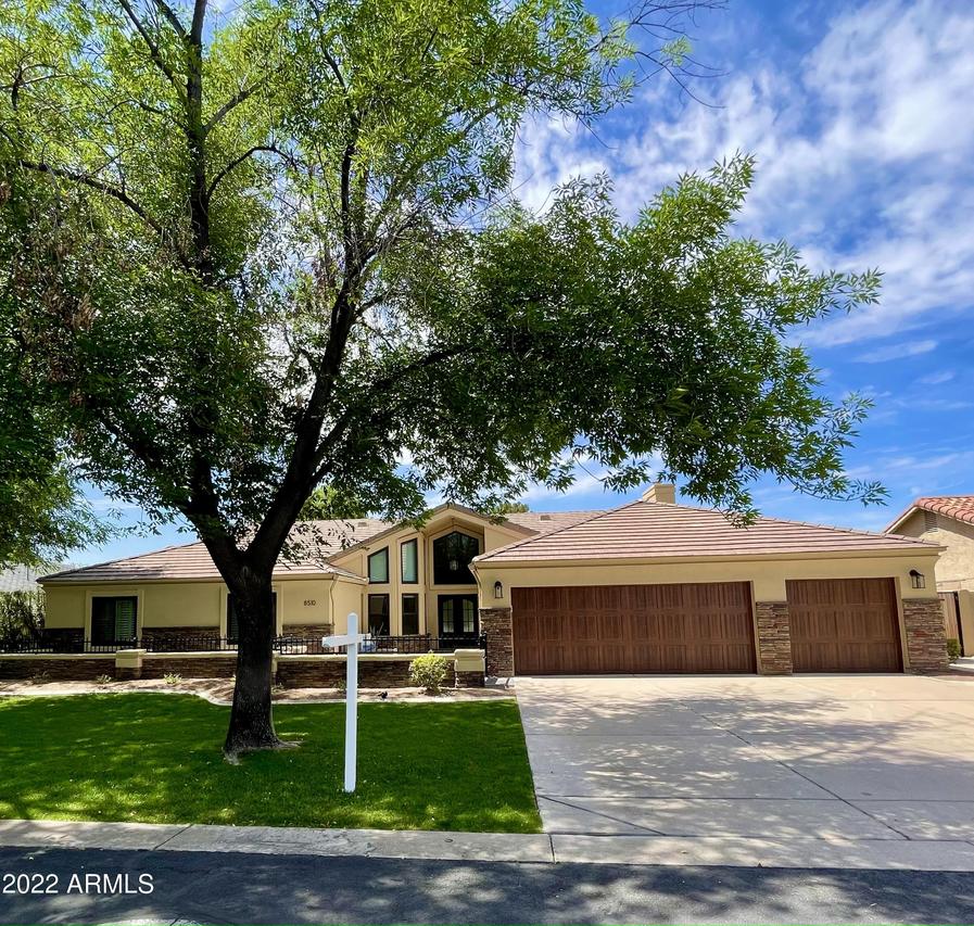 8510 S Grandview Ave., Tempe, AZ 85284