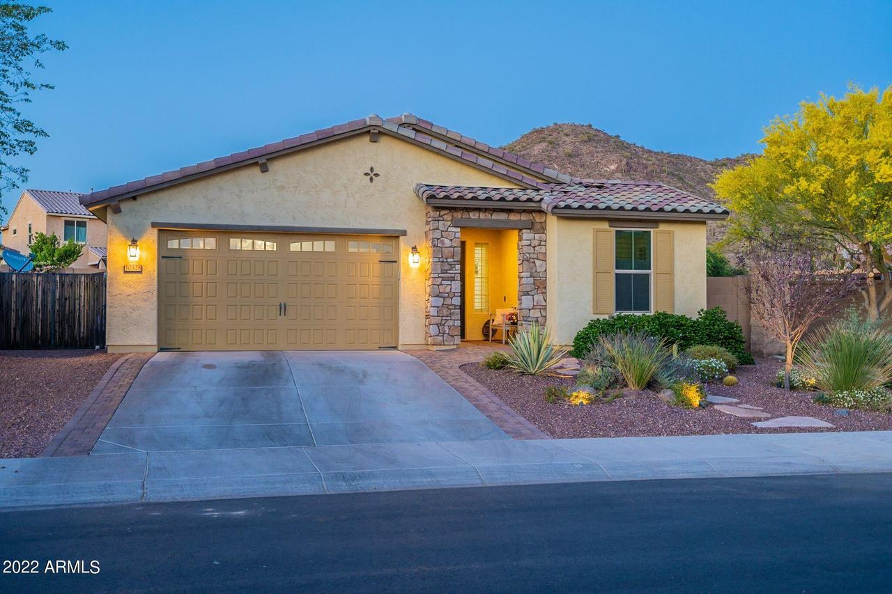 10328 W Alyssa Ln., Peoria, AZ 85383