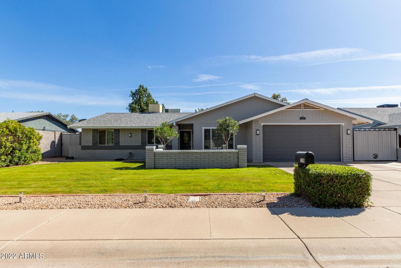 719 W Alamo Dr., Chandler, AZ 85225