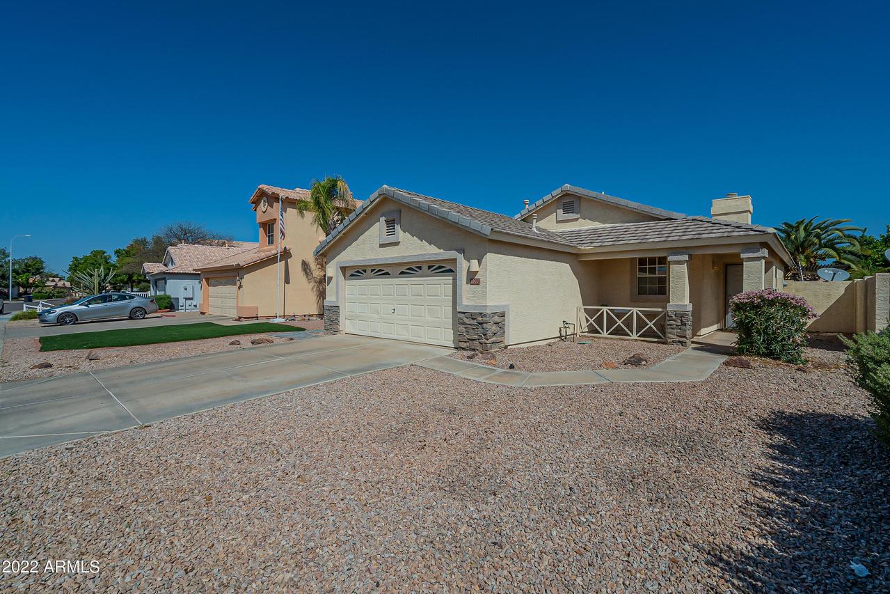 1860 E Tulsa St., Chandler, AZ 85225