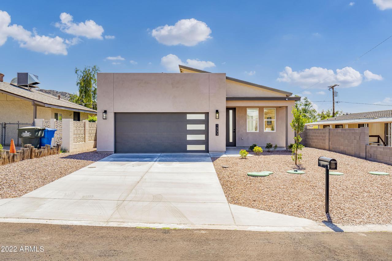 1533 E Sierra St., Phoenix, AZ 85020