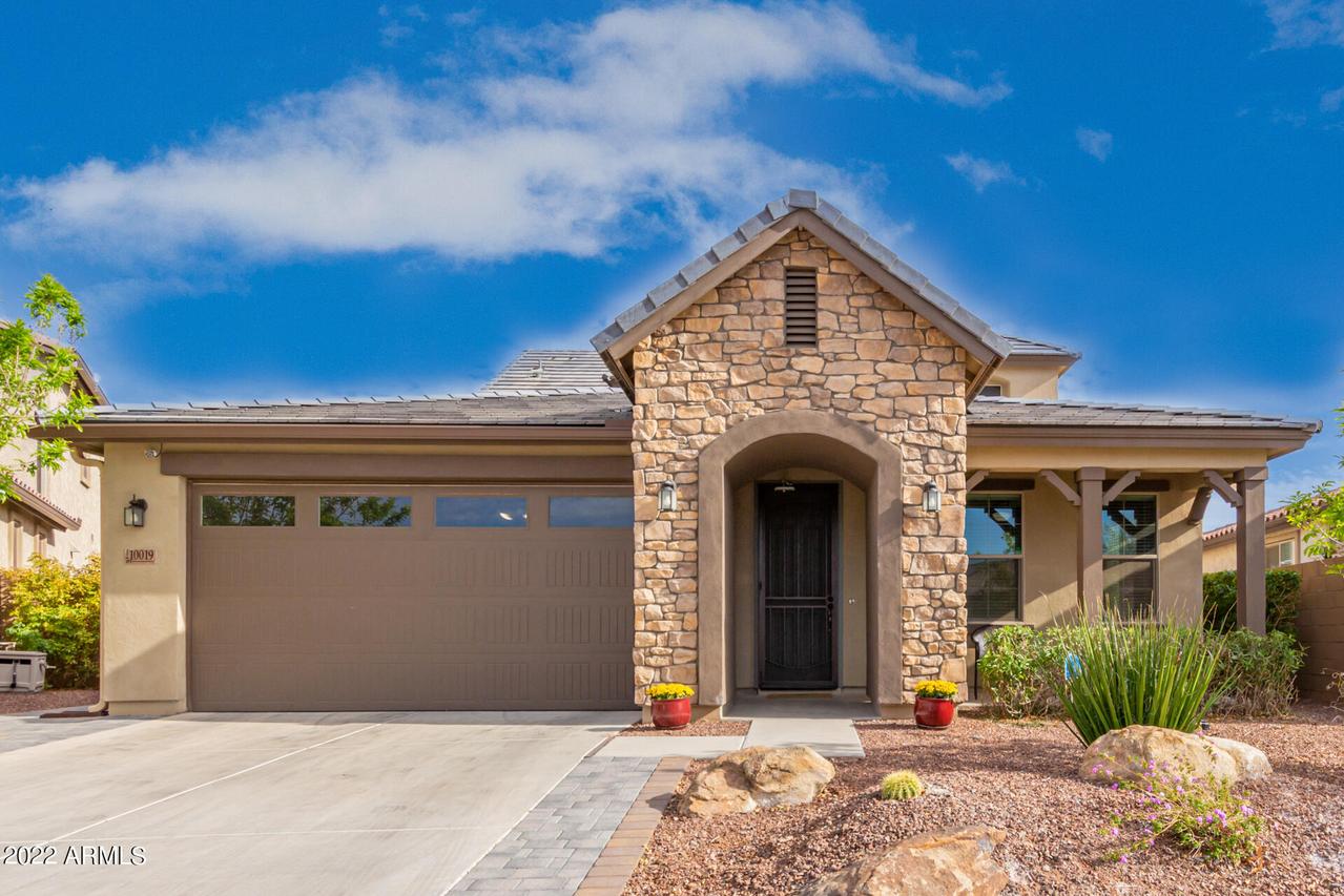 10019 W Angels Ln., Peoria, AZ 85383
