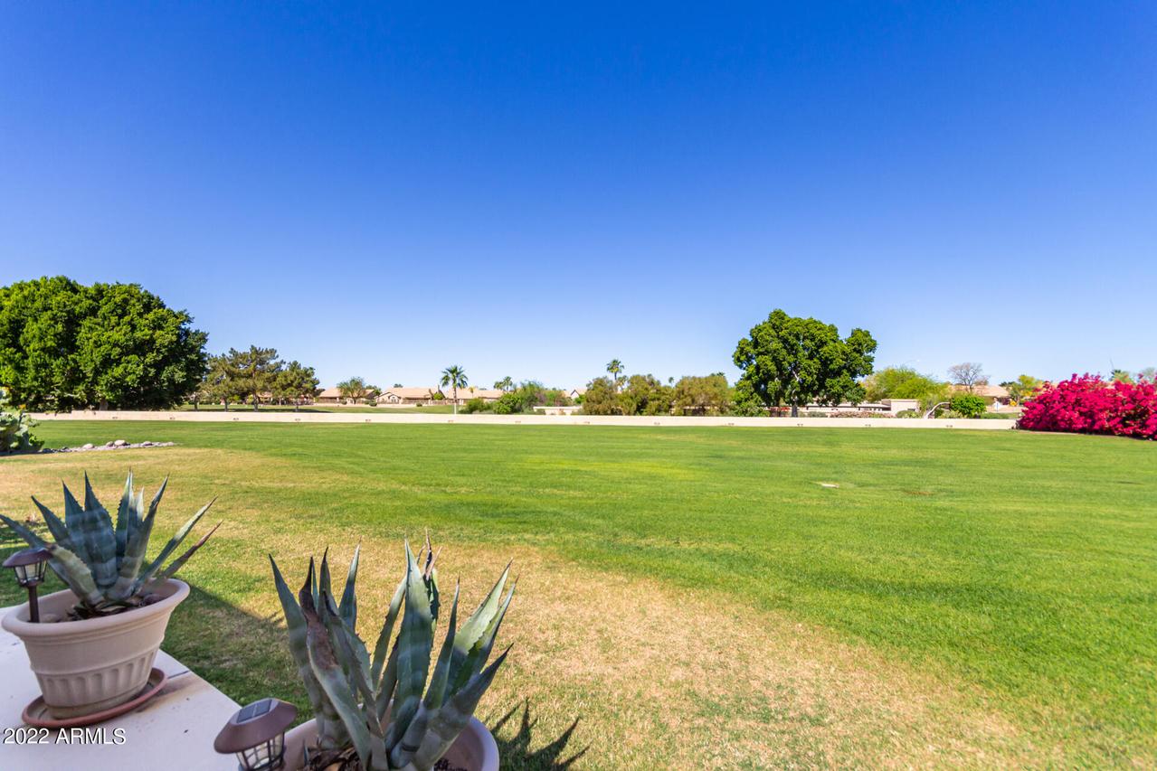 19442 N 85th Dr., Peoria, AZ 85382