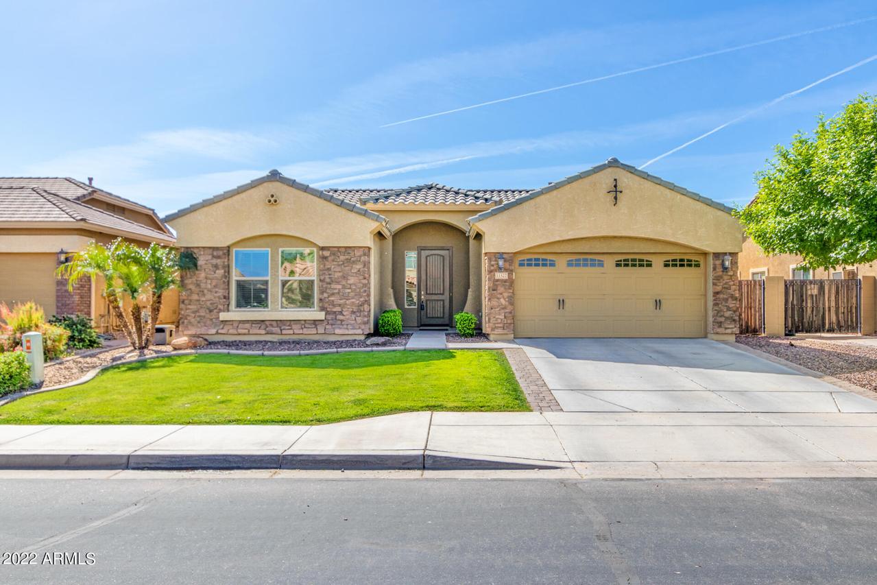 11327 E Sable Ave., Mesa, AZ 85212