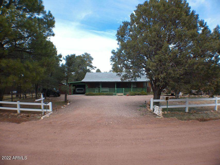 2110 Fishermans Rd., Overgaard, AZ 85933