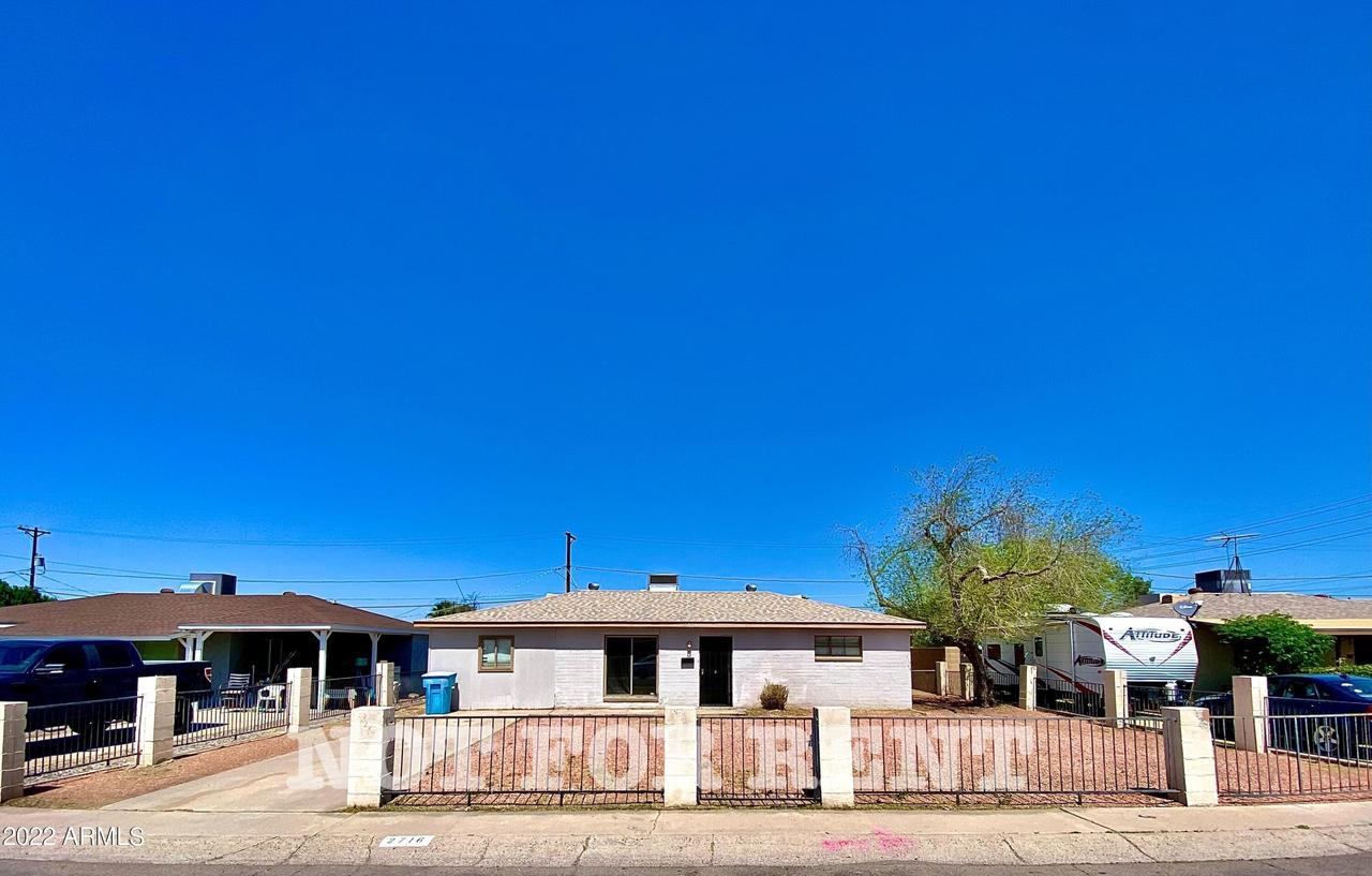 2716 W Royal Palm Rd., Phoenix, AZ 85051