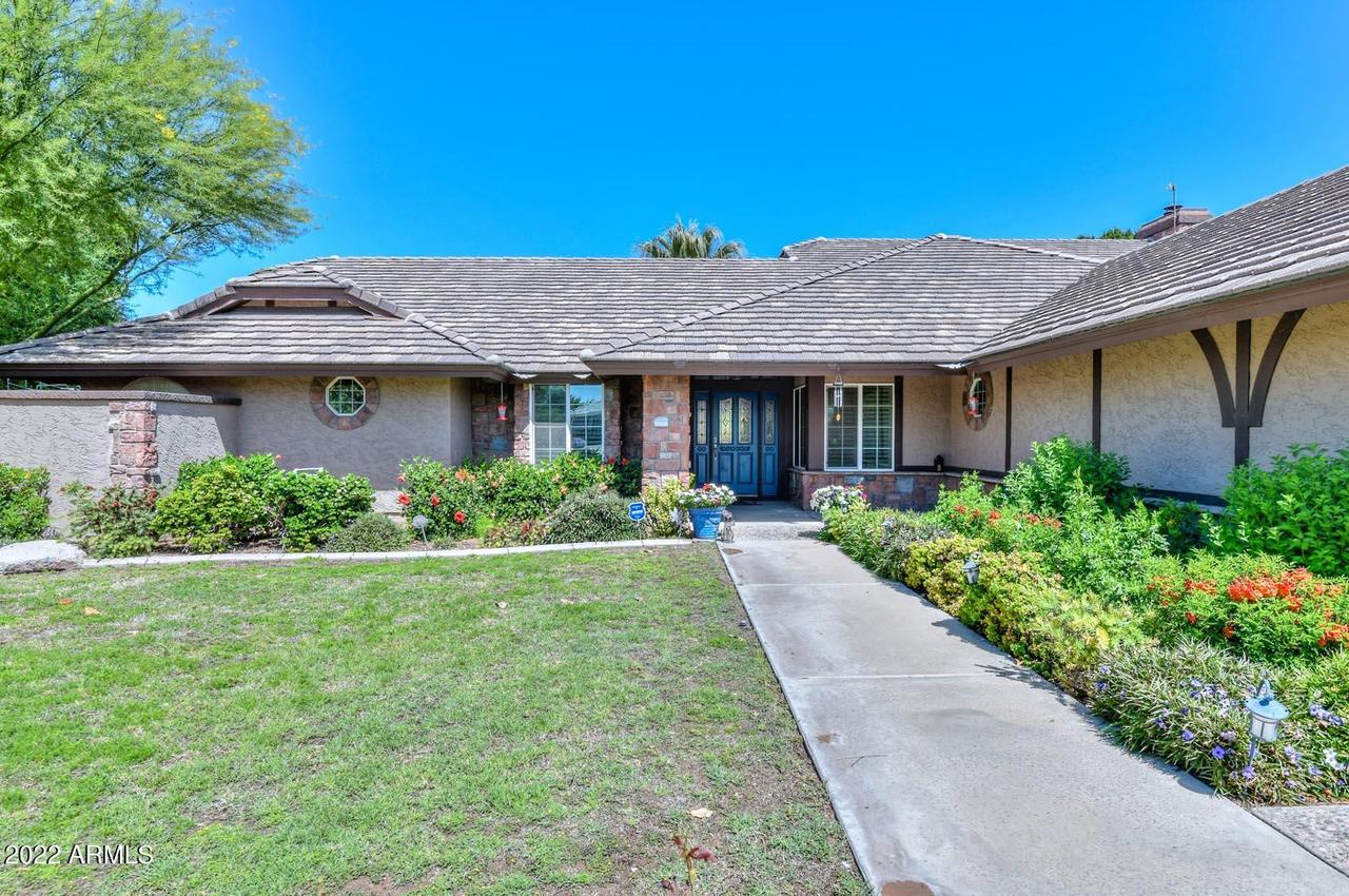 8542 W Via Montoya Dr., Peoria, AZ 85383