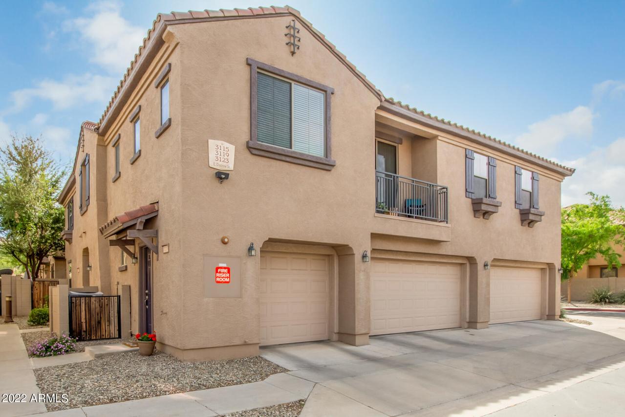 3115 E Darrow St., Phoenix, AZ 85042