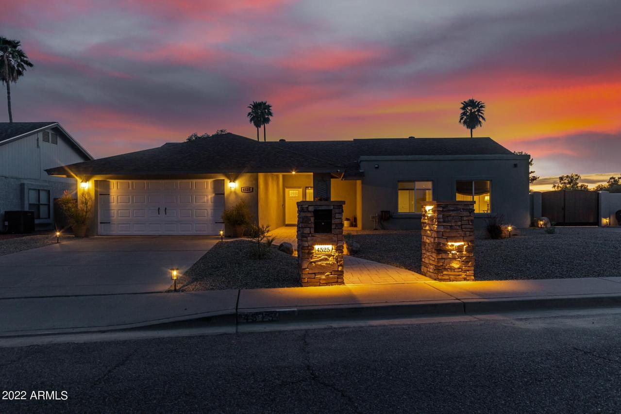 4525 E Paradise Ln., Phoenix, AZ 85032