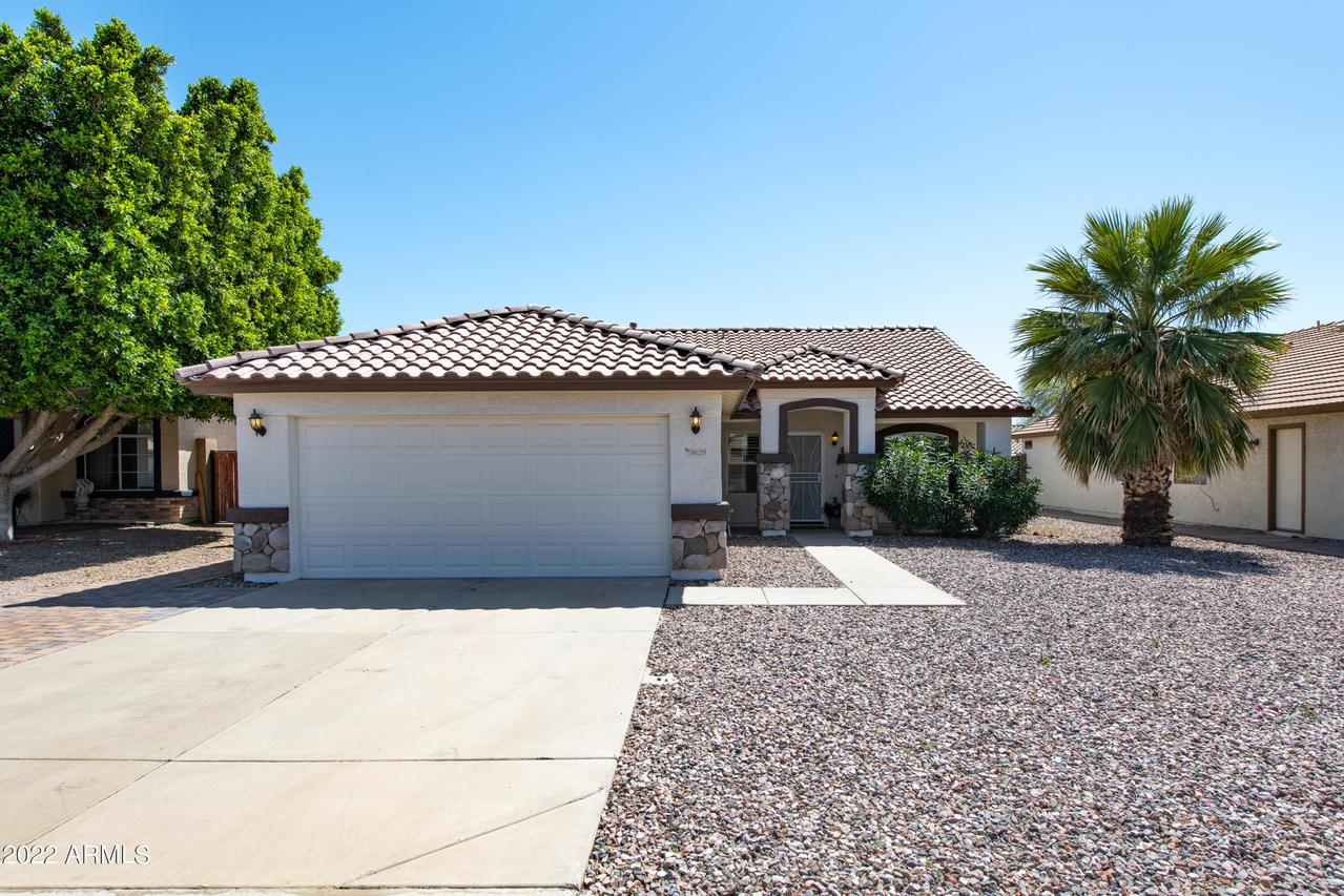 8629 E Calypso Ave., Mesa, AZ 85208