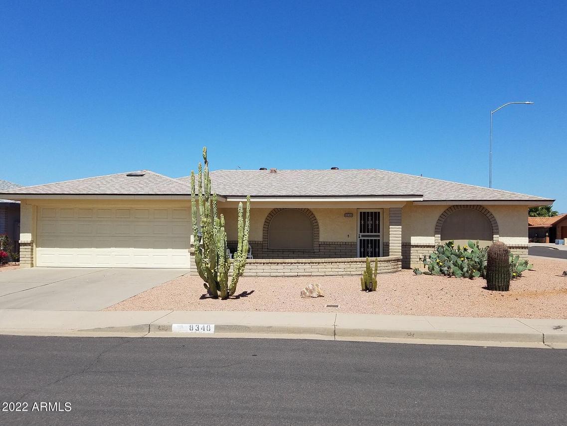 8340 E Laguna Azul Ave., Mesa, AZ 85209