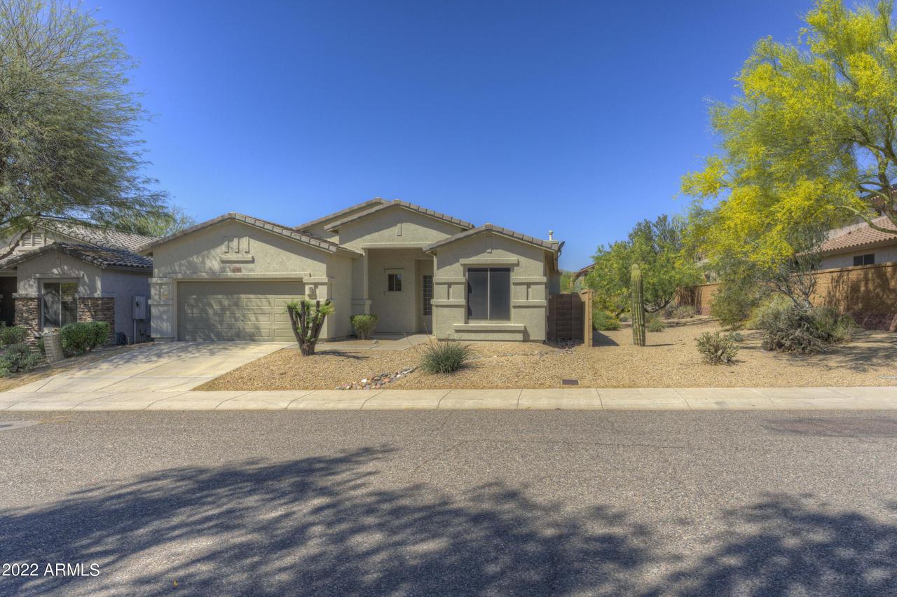 26828 N 64th Ln., Phoenix, AZ 85083