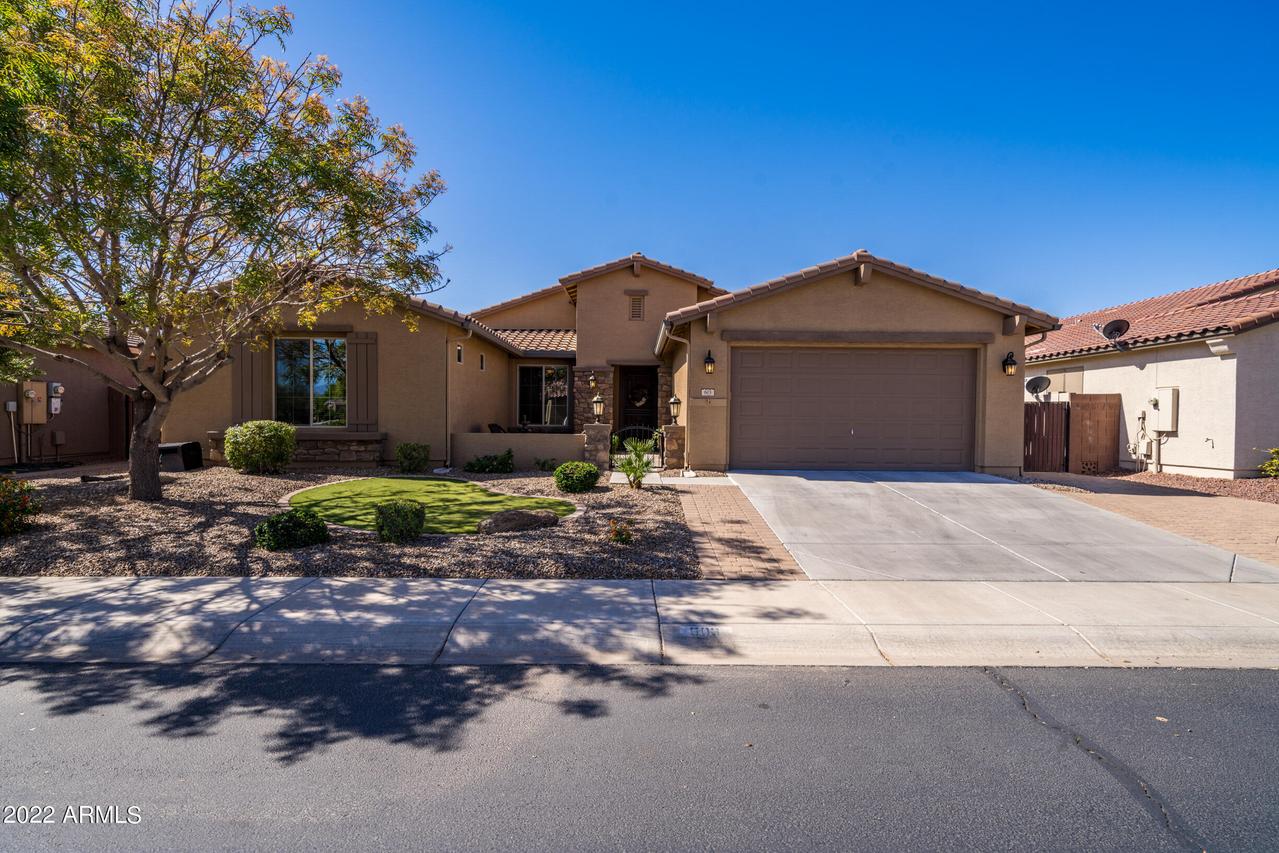 603 W Leatherwood Ave., Queen Creek, AZ 85140