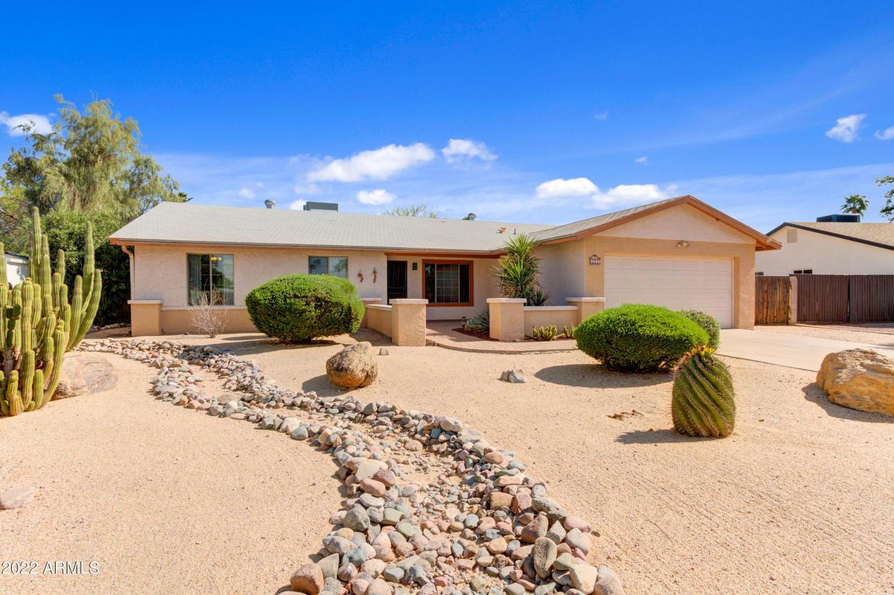 6113 E Gelding Dr., Scottsdale, AZ 85254