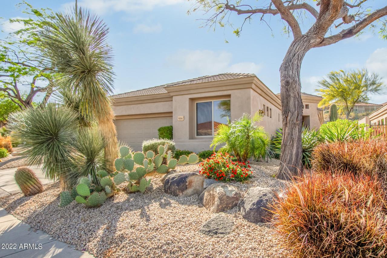 9216 N Broken Bow, Fountain Hills, AZ 85268