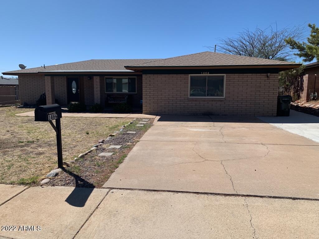 1464 Ocotillo Dr., Sierra Vista, AZ 85635