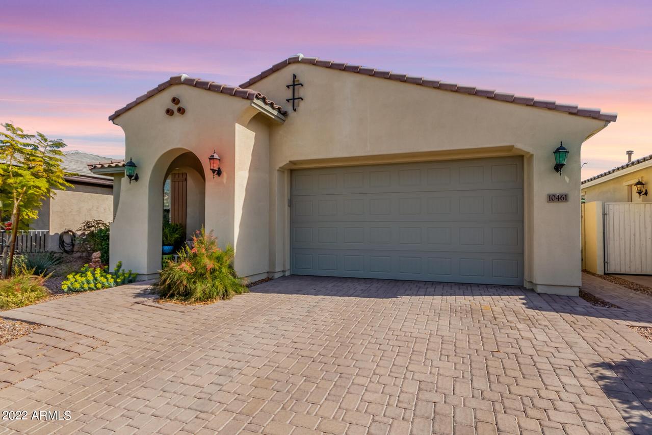 10461 E Wavelength Ave., Mesa, AZ 85212